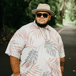 Photo of {pods_full_artists_artist_name}